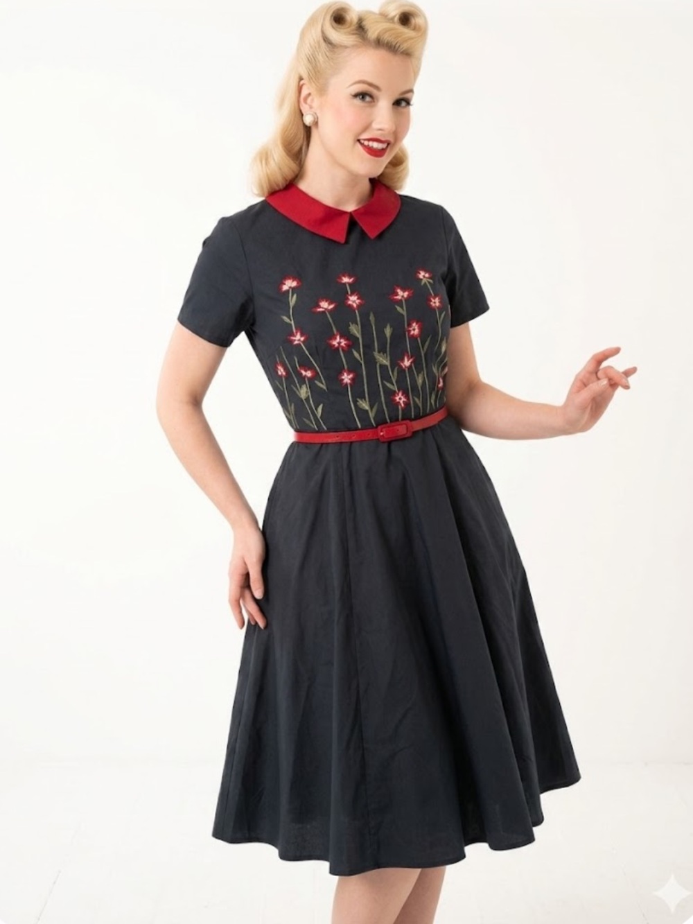 Wayward Fancies Pin-Up Navy Blue and Red Floral Dress - Size 1X (16W)